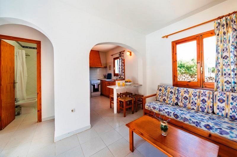 Casas Menorquinas Apartment Cala Blanca  Exterior photo